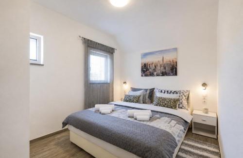 Gornji Karin Apartment | Apartments Ana