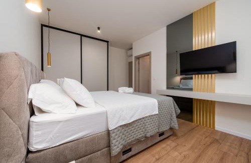 Tinj Villa | Villa Lumina - zen holiday with sauna near Biograd