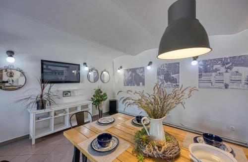 Majerje House | Hedonia Estate/w Sauna and Jacuzzi Near Varaždin - Happy Rentals