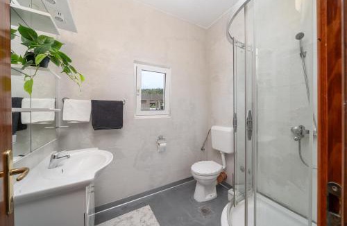Drvenik Apartment | Apartmani Petracie