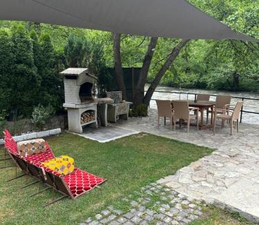Jajce Apartment | Paradise on the Vrbas River