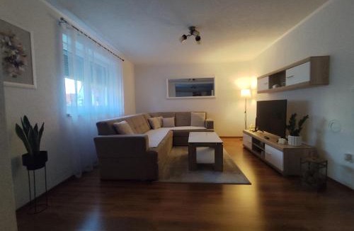 Canton 10 Apartment | Apartman Dream