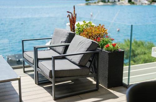 Klek Apartment | Seafront Villa Why Not