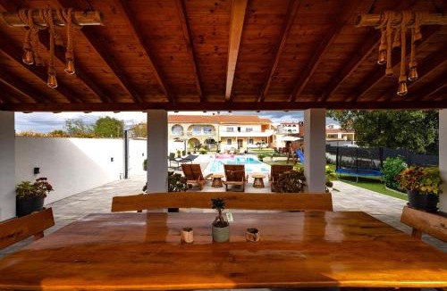 Galovac Apartment | My Dalmatia - Apartment Neda with shared pool