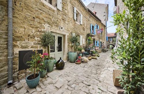 Groznjan House | Romantisches Ferienhaus inmitten des mittelalterlischen Groznjan