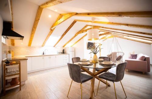 Poljica Apartment | Villa Coleum - with pool and hot tub