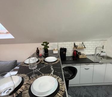 Surcin Apartment | Crassula Lux 4
