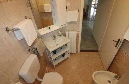 Vrvari Apartment | Apartment LUNA by Interhome