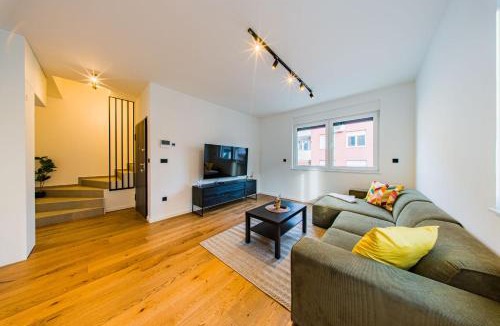 Zagreb Apartment | Zagreb 205 - 3 Bedroom - Parking - Two-level - New - Apartment - Flexible Keybox Entry - Modern - Monthly Rent - WiFi
