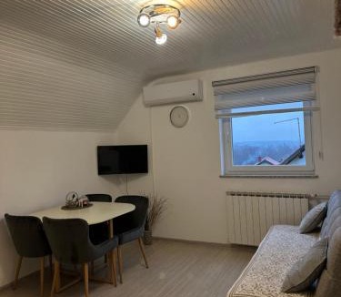 Seliste Apartment | Apartman Laura