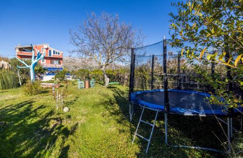 Opuzen House | Holiday house with a swimming pool Opuzen, Neretva Delta - Usce Neretve - 8818
