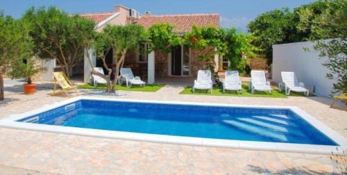 Potocnica House | Holiday home Tina with Private Pool
