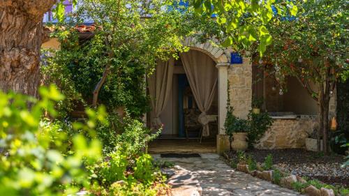 Vardica Villa | Beautiful Villa Casa Romantica with pool in Umag