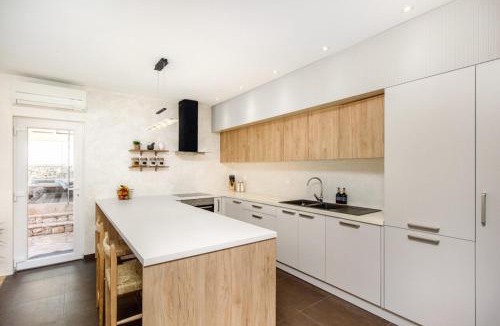 Vinisce Villa | Villa Kamelicina