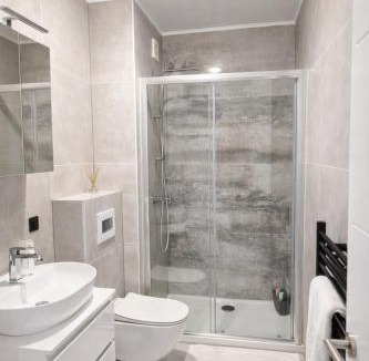 Tuzla Apartment | Lana Apartmani Autor