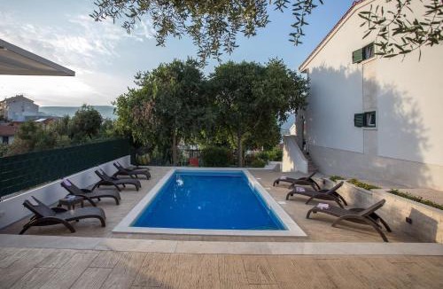 Mastrinka Villa | Villa Calluna