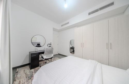 Sharjah Villa | 5BR Private Pool Villa in Sharjah - BBQ Area - Nasma