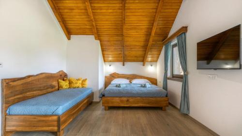Brusane Villa | Villa D-Ika by Villas Guide