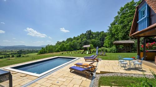 Zlatar Villa | Oldwine House Loznjak by Villas Guide