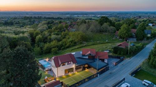 Ludbreg Villa | Villa Lady Berga by Villas Guide