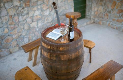 Imotski Villa | Holiday Home Pearl in Stone with Heated Pool