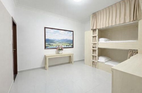 Al Barsha 1 Apartment | Female Al Barsha Stay near Mall of Emirates & Metro Dubai
