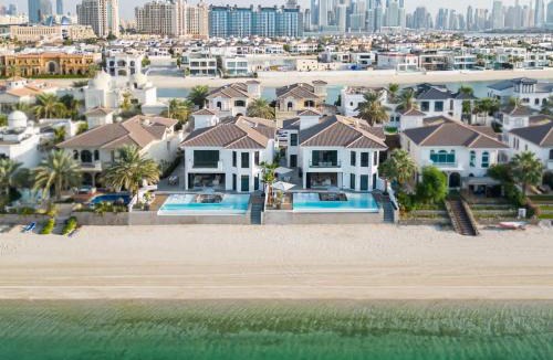 Palm Jumeirah Villa | Villa Sarai by Luxury Explorers Collection