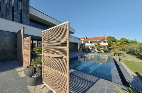 Vir Villa | Suva Punta Luxe