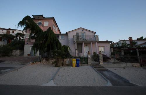 Rovinj Apartment | Villa Lugano
