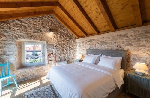 Gdinj Villa | Villa Bliss Excelsior - Pool, Padel & Yoga