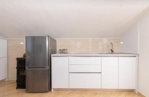 Gdinj Apartment | Seaside secluded apartments Cove Tvrdni Dolac, Hvar - 8703