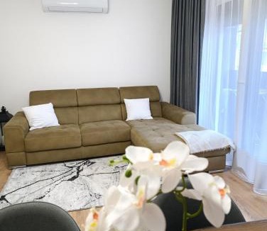 Brcko Apartment | Connected