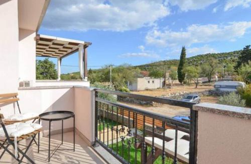 Pirovac Villa | Apartment Villa Troskot - Villa with pool