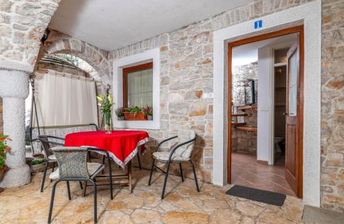 Basanija Apartment | Apartments with WiFi Basanija, Umag - 7148