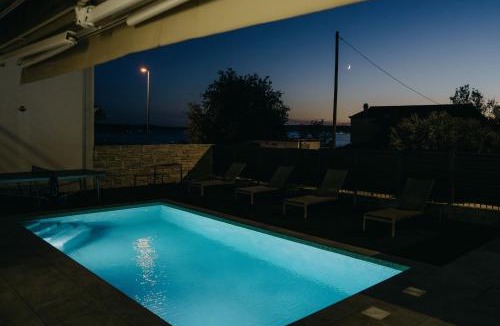 Kastela Villa | TI Amo Holiday House - Heated Pool