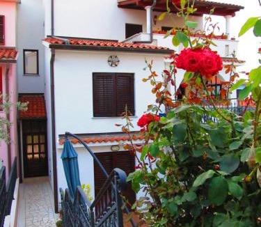 Vinkuran Apartment | Villa Milan