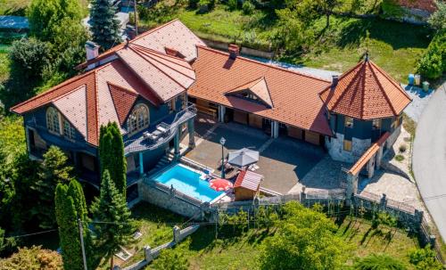 Lepoglava Cabin | Villa Requiem