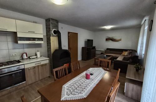 Babanovac Apartment | Divan Vlašić