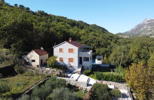 Omis Villa | Villa Grey Stone