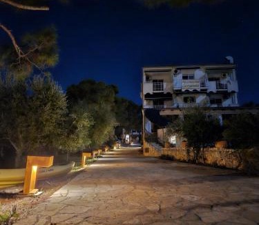 Verunic Apartment | Gorgonia Apartments & Suites