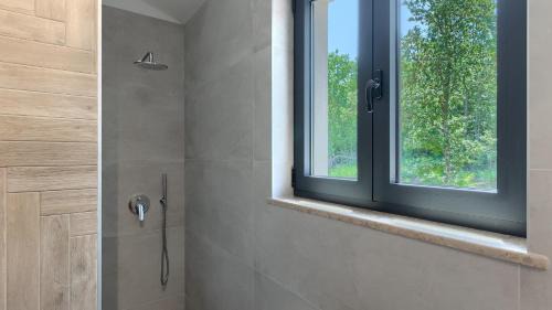 Vranje Selo Villa | Luxury villa Arman with whirlpool in Visinada