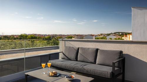 Valdebek Villa | Modern villa Nea with outdoor pool in Pula