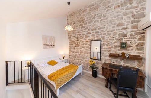 Betina Villa | Villa Agora - Betina