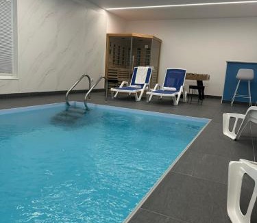 Mostar Villa | Vacation Home Mo Star with Swimming pool and Sauna
