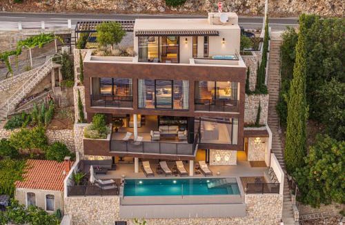 Lozica Villa | Villa Atreeum Excelsior - Skyline Gym, Pool, Beach and Spa