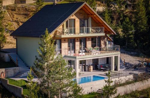 Ravna Gora Villa | Villa Stella Verde - Wellness Villa with a swimming pool, hot tub and sauna