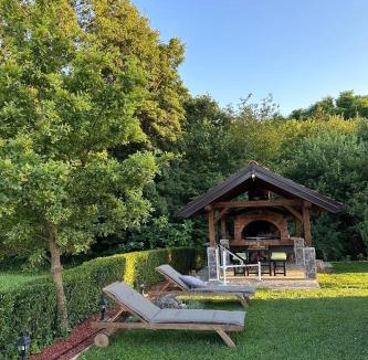 Duga Resa House | Family-friendly house with hot tub Mihalic Selo, Karlovac - 22351