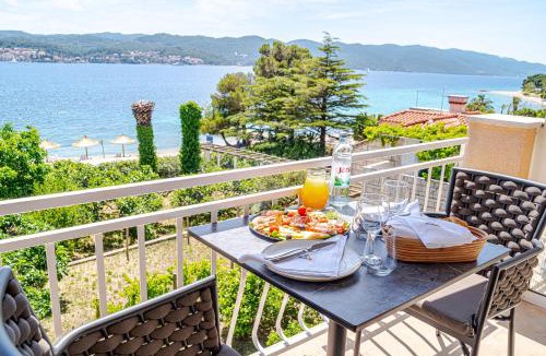 Cove Tri Zala (Zrnovo) Bed & Breakfast | Bed & Breakfast Villa Vrgorac
