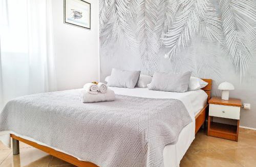 Promajna Apartment | NEW! Villa Promajna Beach