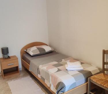 Mihotici Apartment | Apartment Eni